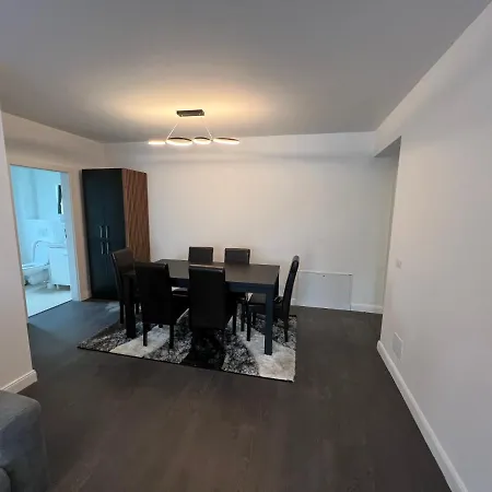 Lux Zona Stadion Ion Oblemenco Apartment Craiova