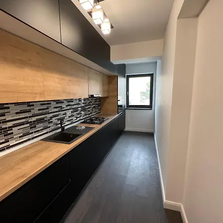 Lux Zona Stadion Ion Oblemenco Apartment Craiova