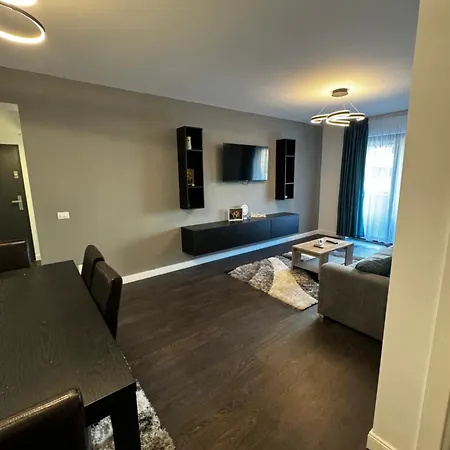 Apartment Lux Zona Stadion Ion Oblemenco Craiova