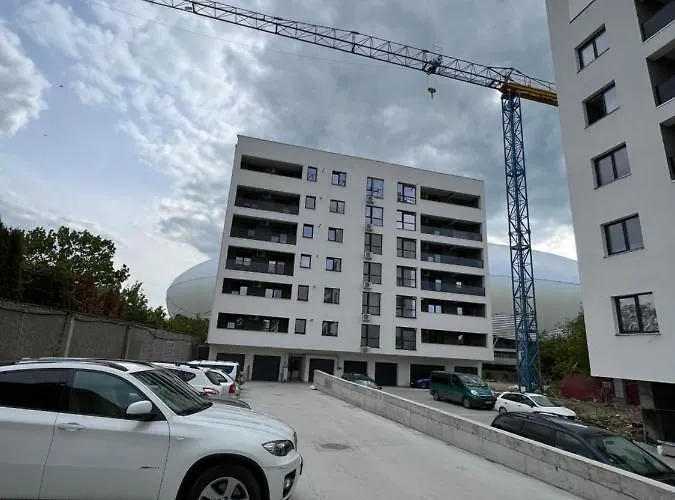Lux Zona Stadion Ion Oblemenco شقة كرايوفا